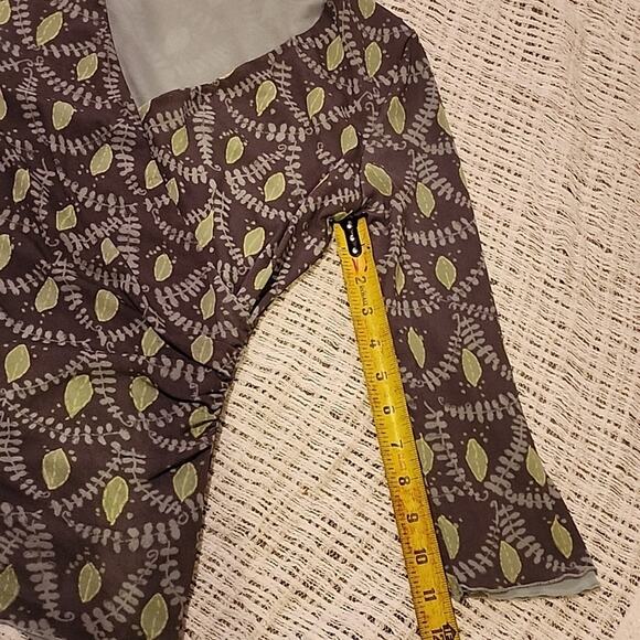Vintage Sigrid Olsen faux wrap grey green leaves mesh long sleeve top size M - Picture 9 of 9